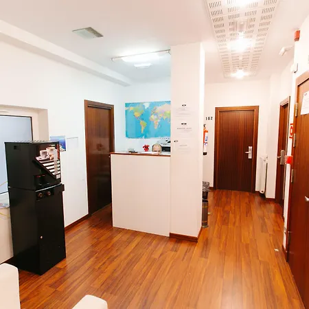 招待所 San Ignacio Centro 2*